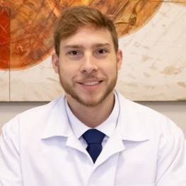 Dr. Danilo Pássaro