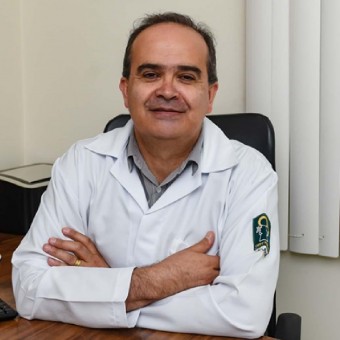 Dr. Ernesto Carlos Silva