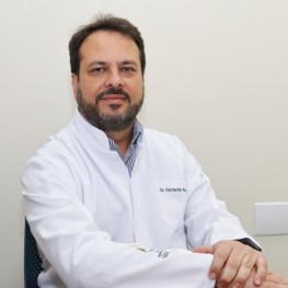 Dr. Fernando Russo
