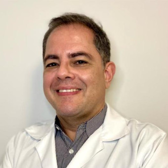 Dr. Luciano Jorge Alves Dr. Luciano Jorge Alves