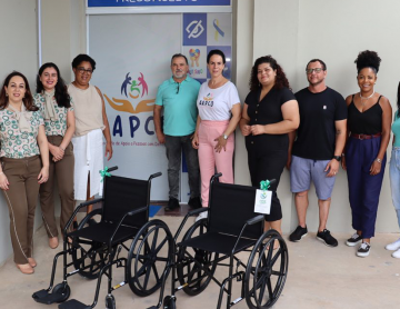 Centro Médico São José doa mais duas cadeiras de rodas em Tietê